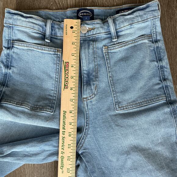 Scoop Flat Front Pocket Flare Leg Light Wash Denim Jeans Size 4 - Picture 13 of 13
